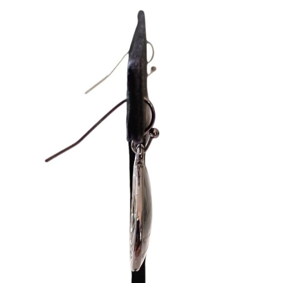 Lia Sophia Earrings Seaside Genuine Mother of Pearl Hematite Shell Retired Vtg. - Picture 9 of 16